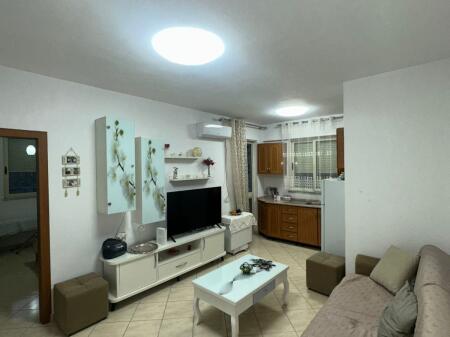 Apartment 1+1 with Balcony for Sale – Police Area, Durrës  💶 Price: 64,000 €