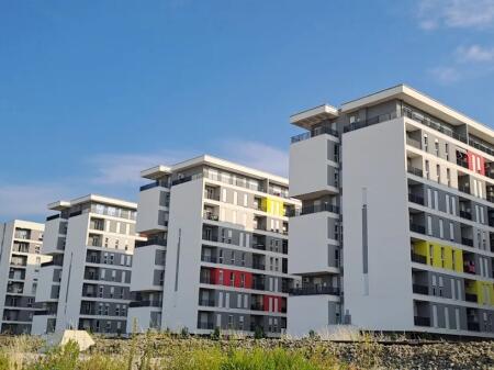 🏡Appartamento 2+1 in Vendita al Complesso Univers City vicino a QTU, Tirana