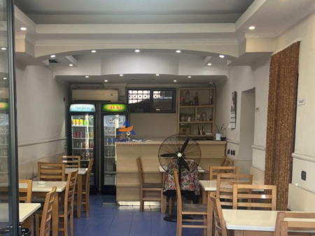 LOCALE IN AFFITTO 55M2 PRIMA FILA " ZOGU I ZI" 1500 EURO