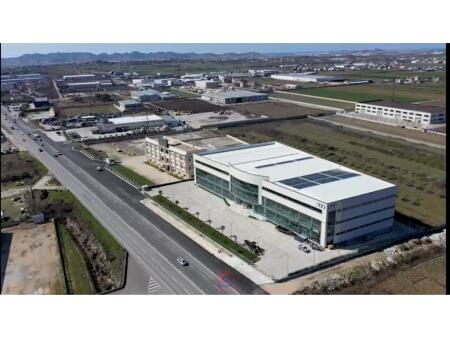 EDIFICIO COMMERCIALE PREMIUM IN AFFITTO – SHOWROOM & UFFICI A XHAFZOTAJ, DURRËS