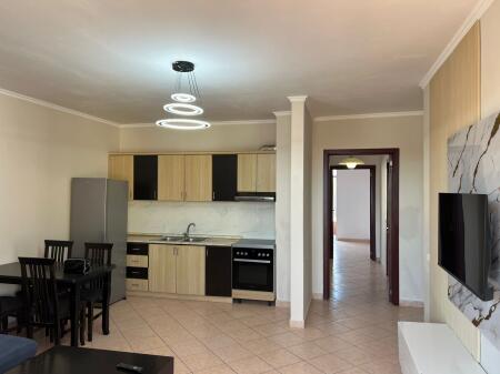Shitet Apartament 2+1+1+Ballkon Vila L Astir
