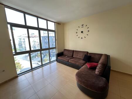SHITET APARTAMENT NE ZONEN E FRESKUT