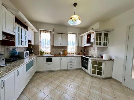 Apartment 2+1 for rent Barrikadave Street