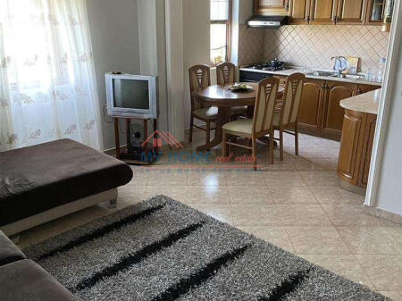 Appartamento 2+1 in affitto Laprak Tirana