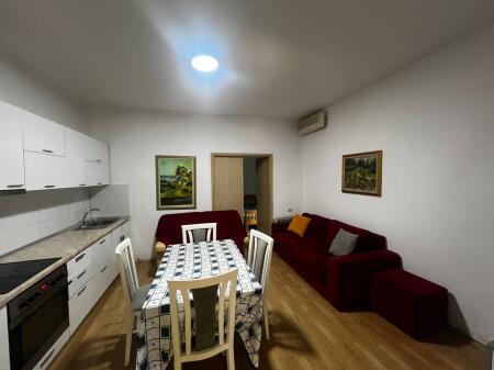 🏢Student City, near the 9-year Bashkim Fino School, the second floor of a furnished 1+1 villa is for rent, 450 €uro