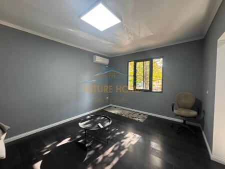 Affitto, Appartamento 1+1+ Garage, Lparake, Tirane
