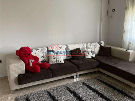 Appartamento 2+1 in affitto Laprak Tirane
