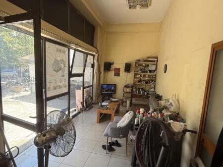 BUSINESS PREMISES FOR RENT 300M2 DELIJORGJ 1,300 EURO