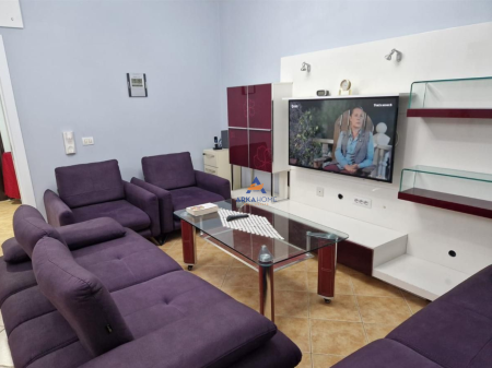 FOR RENT APARTMENT 3+1+2 BALCONIES "ZOGU I ZI" 800 EURO (PARKING INCLUDED).