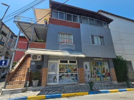 Shitet Vila 3-katëshe në Porcelan, ID: 530571001-86
