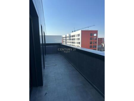 AFFITTIAMO APPARTAMENTO 1+1 PER UFFICI AL NUOVO BOULEVARD!