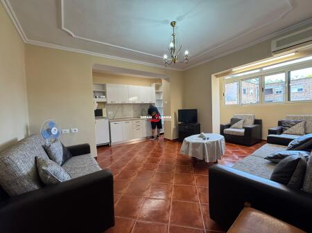 Apartment 1+1 for sale near the New Bazaar by Avni Rustemi square in Tirana (ID 4119434)