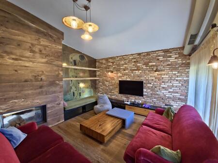 Villa for rent in Long Hill Residence!