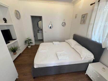STUDIO APARTMENT FOR RENT NEAR PARTIZANI HIGH SCHOOL