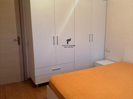 APARTAMENT ME QERA 1+1 21 DHJETORI 550 EURO