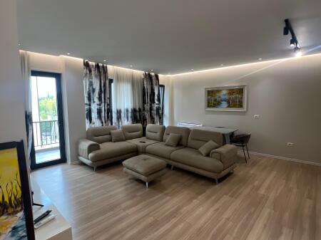 ‼️Jepet me qera Apartament 1+1 ne zonen e Liqenit te Thate ‼️