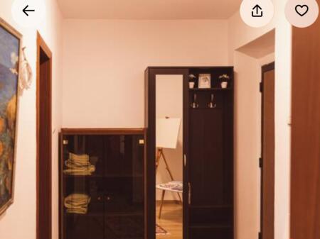 Apartment garsonier tek Myslum Shyri