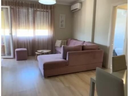 🏢Apartament 1+1 me Qira Prane Hotel Radisson, Tiranë!