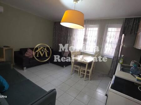 Apartament 2+1, Rruga Ferit Xhajko, 500 Euro