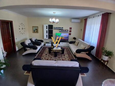 INGRESSO PRIVATO 2+1 IN AFFITTO VICINO AL FRIGORIFERO 55.000 LEKE