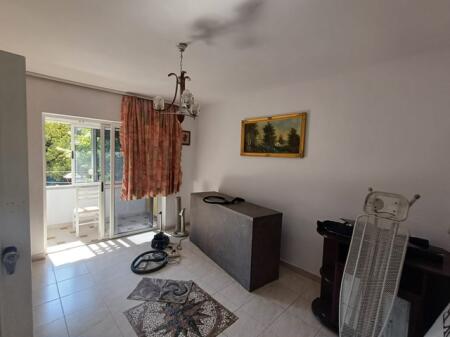 Jepet me qera apartament 1+1 tek brryli
