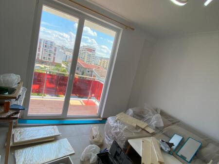 📢 Appartamento 1+1 in affitto Astir   ✅Informazioni sull'appartamento:   ♦️ Superficie: 75m²  ✅Organizzazione:   ♦️ Soggiorno,  ♦️ Cucina, ♦️ Corridoio,   ♦️ 1 Camera da letto, ♦️ 1 Bagno più balcone  ✅Altri dettagli: 📶L'appartamento è in fase di arredamento  si trova al 3° piano  Posizione: Complesso Astir   Tudas  Prezzo: 450€