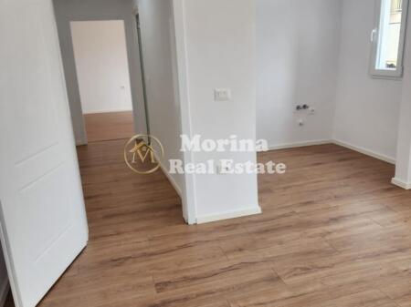 Shitet Apartament 1+1 ,Oxhaku, Xhamia Xhura, 95.000 Euro