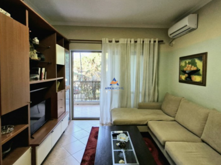 SHITET APARTAMENT 2+1+BALLKON "TE MAJEMI, GOLEM" 95.000 EURO.