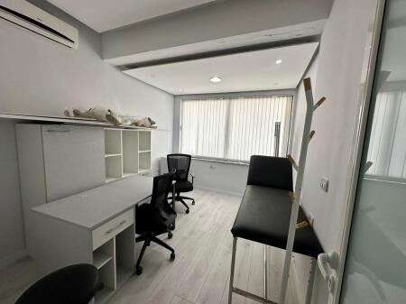 📣 FOR RENT Medical Laboratory, Astir