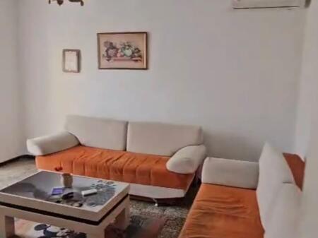 SHITET APARTAMENT 1+1 TE PAZARI I RI