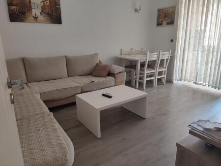 Shitet Apartament