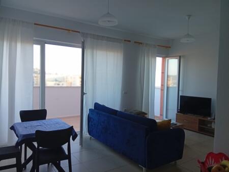 🏡 Jepet me qira – Apartament 2+1, Kombinat