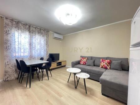 Jepet me Qera APARTAMENT 2+1, RRUGA ELBASANIT!!