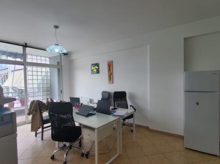 Office for rent kika 1