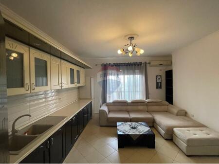 Shitet Apartament 2+1 ne Yzberisht
