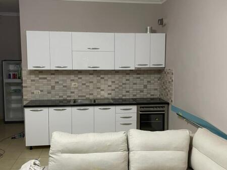 Jepet Apartament me qera