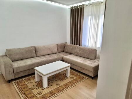 Me Qera : 1+1 +1 Ballkon📍Dispanceria (St. I Trenit) - 550€- S.70m² - E Pabanuar 100% e Re✨️