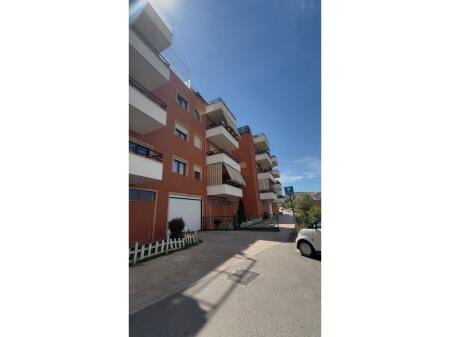 Shitet apartament 3+1+2 Kopshti Botanik