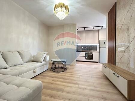 Shitet apartament 2+1 ne Astir