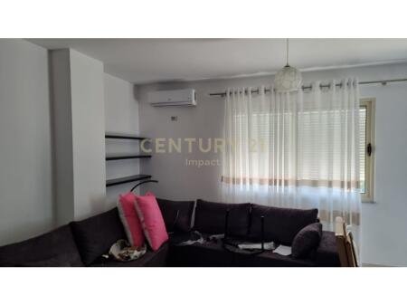 Apartament 1+1 Me Qira në Ish Parku, Tiranë - 550€ | 77 m²