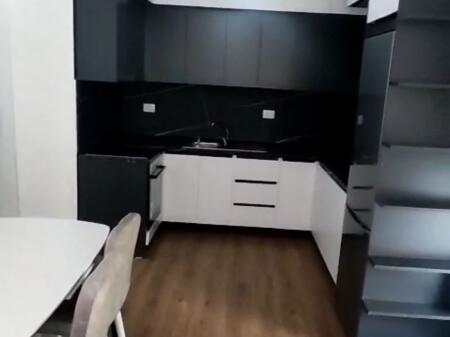 Jepet me Qera Apartamenti 1+1 tek Kompleksi Oxa, në Fresk.
