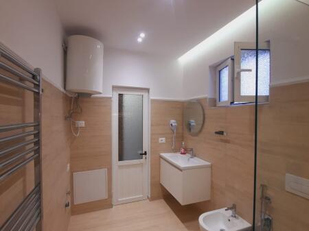 Jepet Apartament me qera