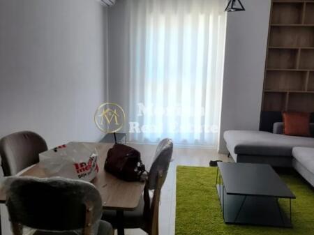 Affitto, Appartamento 1+1, Univers City, 400 euro/mese