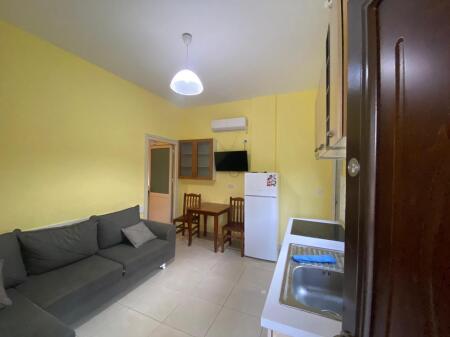 Jepet me qira apartament 1+1 – Sauk, Tiranë