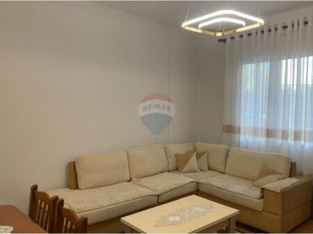 Apartament per Qira tek Inxhinieria Ndertimit tek 21 dhjetori