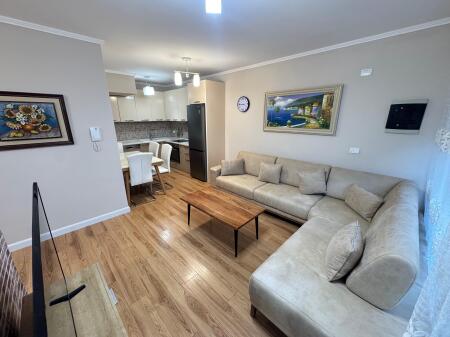 🚪Jepet me qera Dublex 2+1+2  📍Adresa : Kodra Diellit 2 💶Cmimi 70,000  leke ne muaj