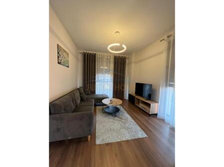 In vendita, Appartamento 2+1+2, Complesso Asl 2, Tirana.