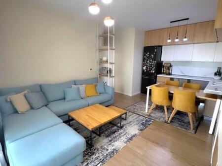 21 Dhjetori, Kompleksi Kontakt ‣ shesim apartament me garazhd: 2+1+2