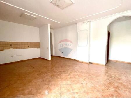 APARTAMENT 2+1 PER ZYRA TE RRUGA ELBASANIT