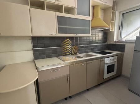 Qira, Apartament 1+1+Post Parkimi, Selite, 380 Euro/Muaj